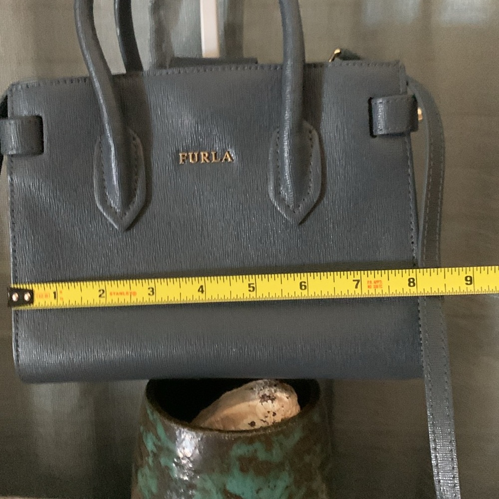 FURLA Crossbody/handbag. Always open to offers 🌸 - Picture 13 of 13